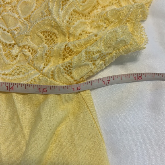 ASOS Yellow pleaded dress size 4 - Picture 8 of 10